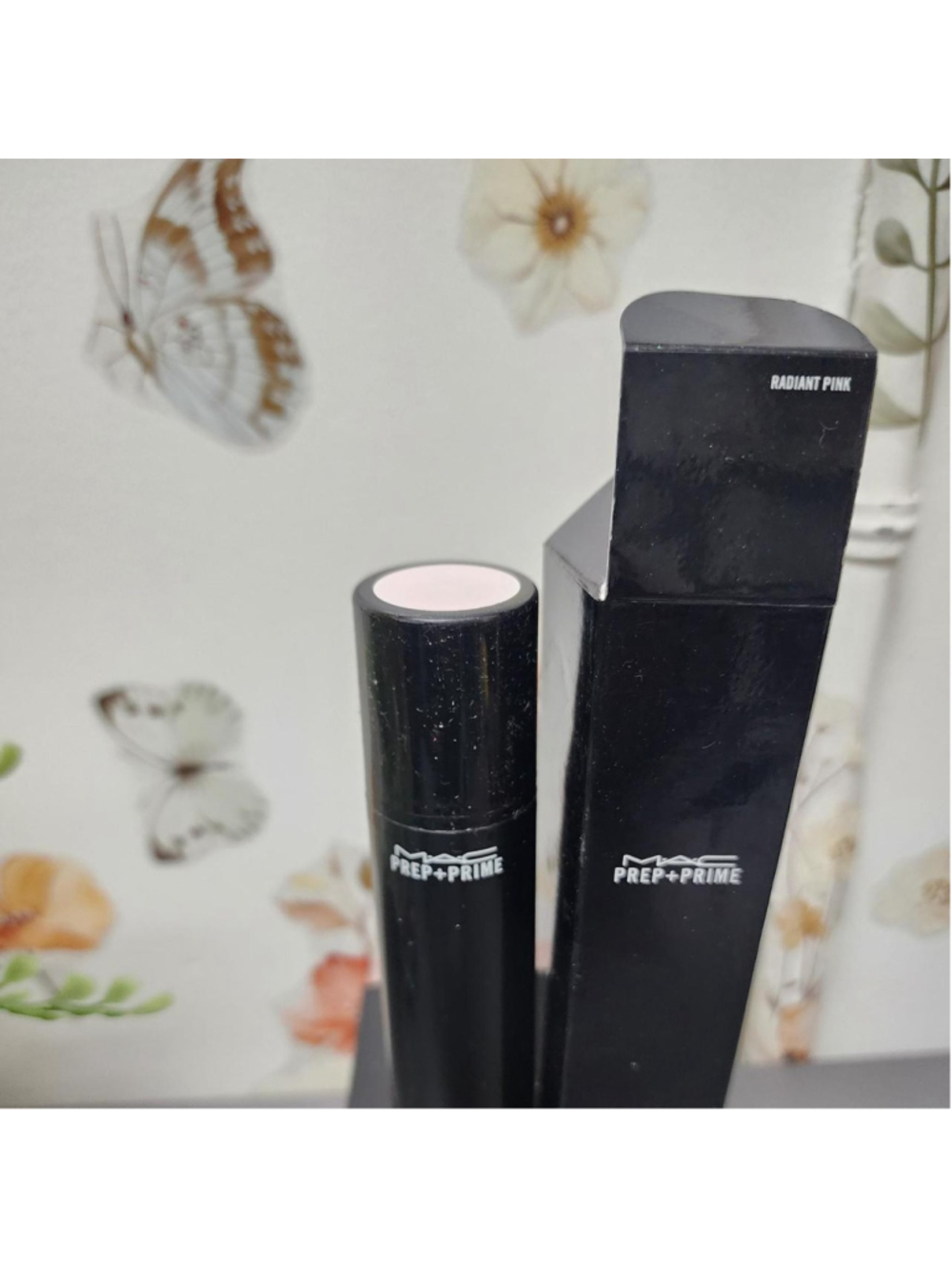 MAC Prep + Prime Radiant Pink
#mac #foundation - Picture 4 of 4